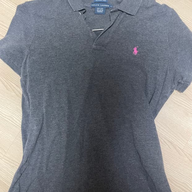폴로 반팔니트