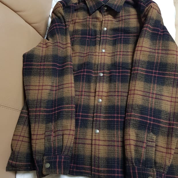 슈프림 라인드 플란넬 스냅 셔츠 자켓 23FW