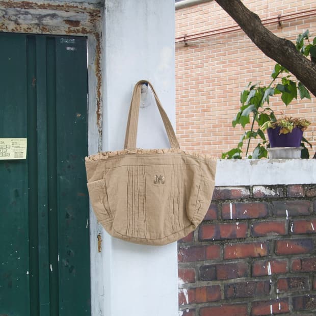 SUNNY PLACE tote bag