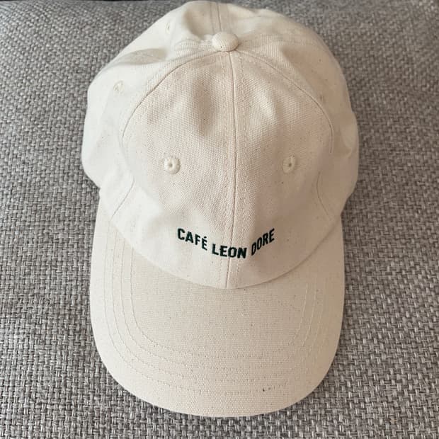 에임레온도르 카페 모자