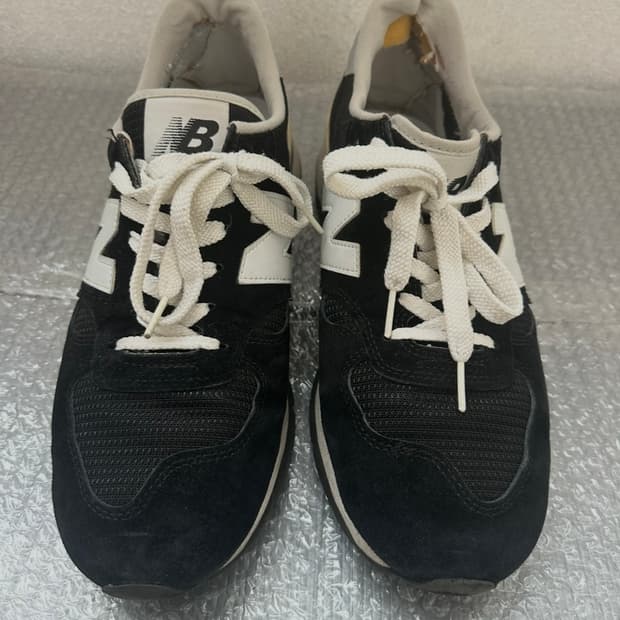 뉴발란스 m990 v1 블랙 275(2013년발매)