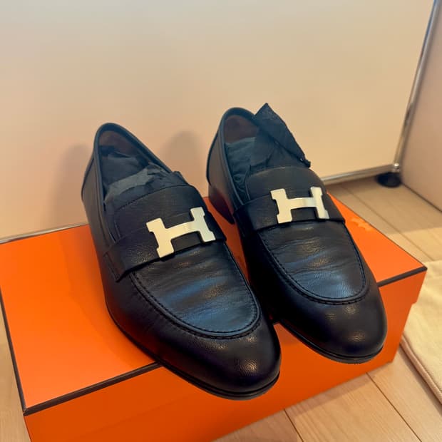 에르메스 파리로퍼 (39.5)