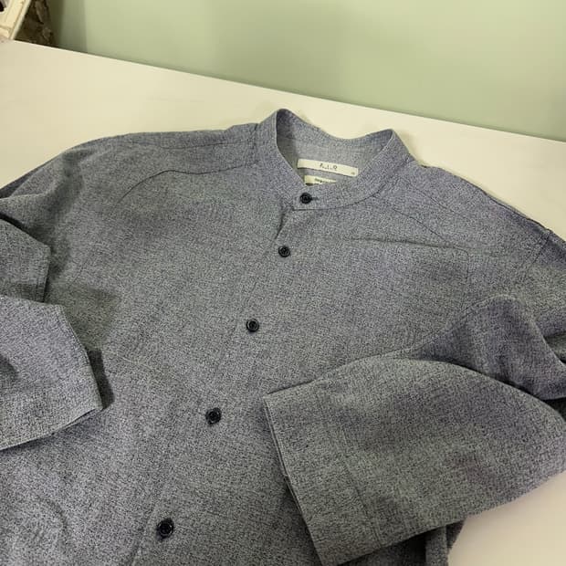 L 지오송지오 나염네이비 레귤러핏 논카라 7부셔츠