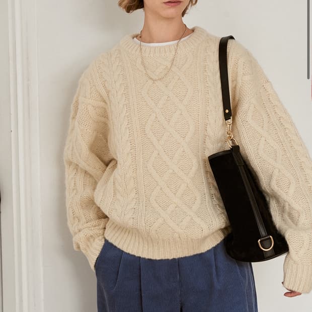 모데스트무드 Nottinghill Pullover (Ivory)