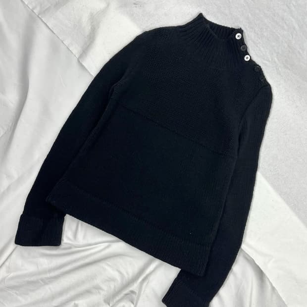 Vintage 단추 포인트 모크넥 니트 