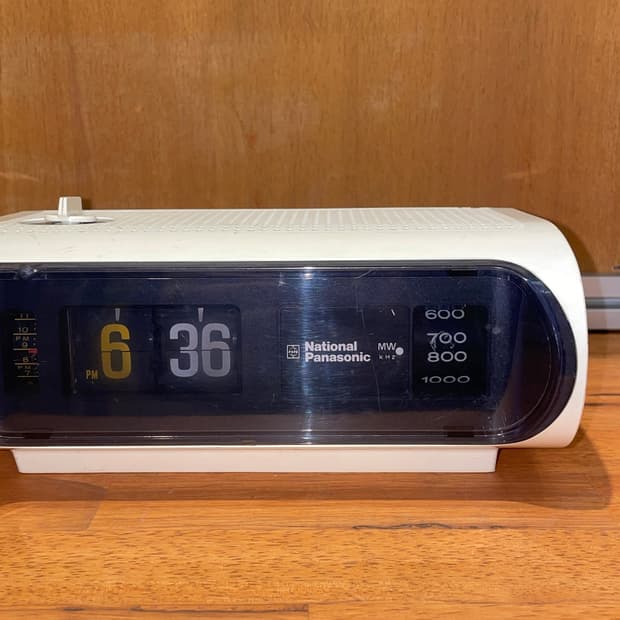 National Panasonic RC-103 Clock