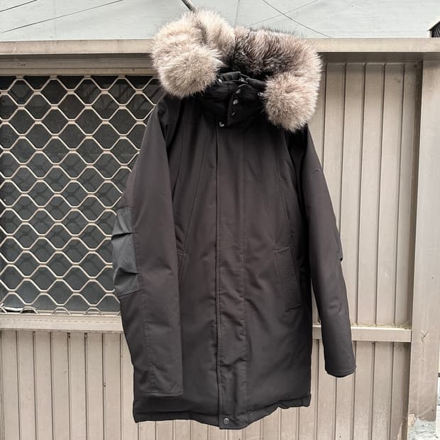 CMFR coyote fur trimming parka