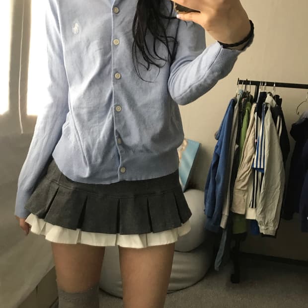폴로 연하늘 가디건