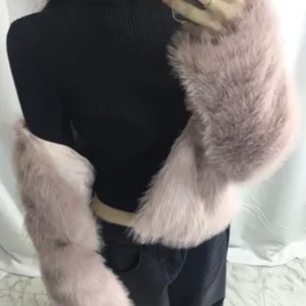 핑크 퍼자켓 로걀