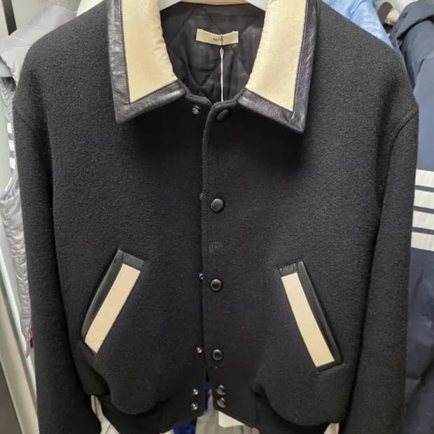 (급매)렉토 L 바시티자켓  3회착용