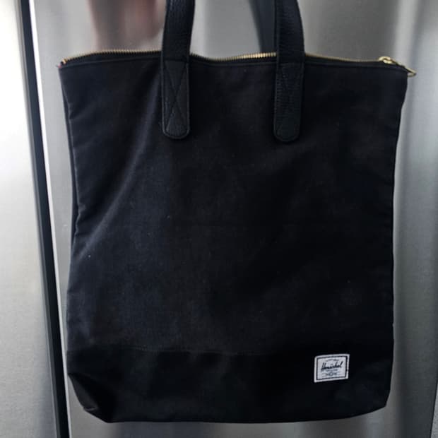 허셜 서플라이 남녀공용 블랙 토트백(리미티드 버젼)