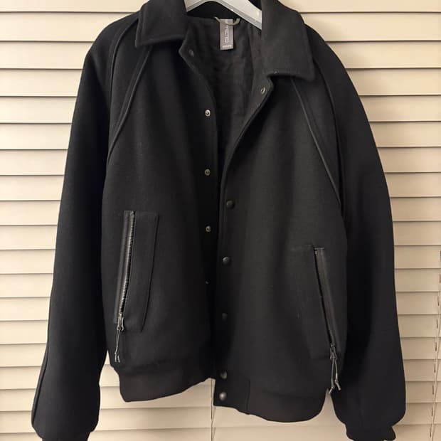 언어펙티드 울 바시티 자켓 블랙 M