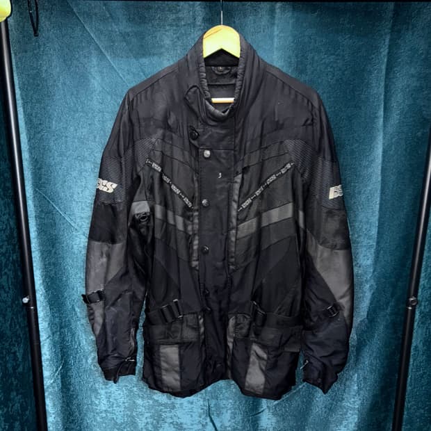 (L) IXS(아이에스엑스) 빈티지 바이커 자켓 made in Swiss