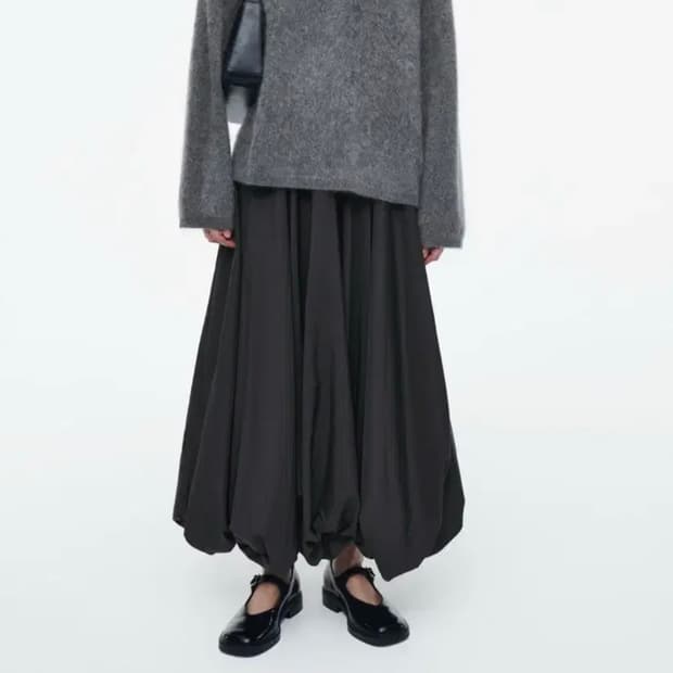 [38] COS 코스 벌룬 헴 맥시 스커트