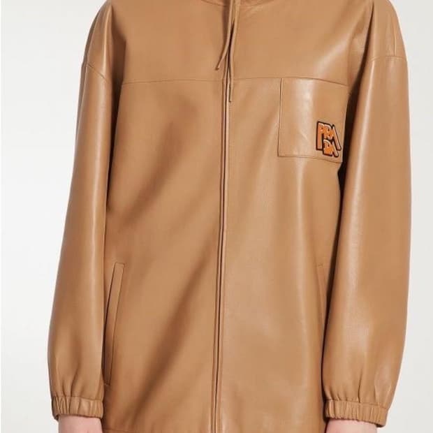 PRADA 프라다 후디 블루종(리얼 레더)38 사이즈-해외발송