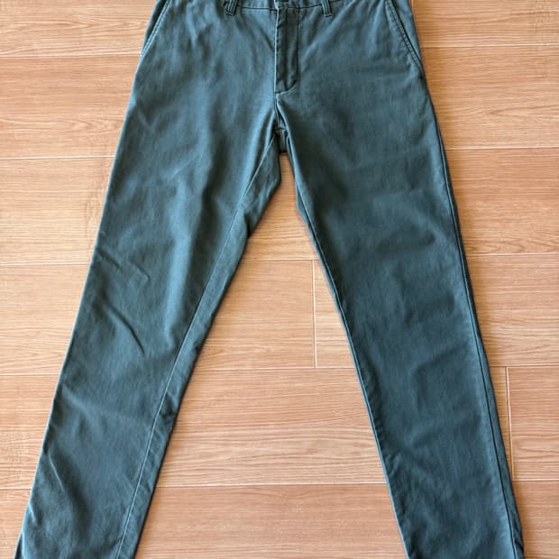 칼하트 WIP 존슨 팬츠 30×32 판매해요.