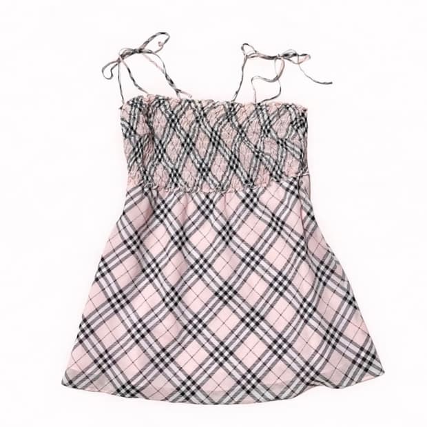 빈티지 버버리 블루라벨 노바체크 딸기우유 핑크 나시 슬리브리스