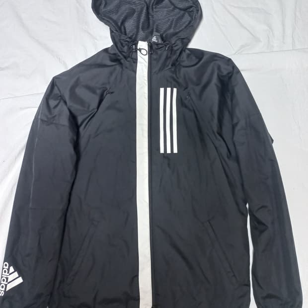 아디다스 윈드브레이커 바람막이 M