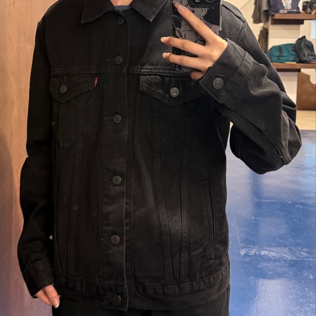 Levis 리바이스 블랙 데님 트리커 자켓