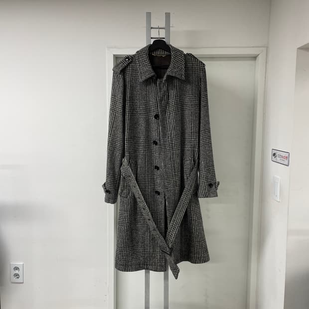 돌체앤가바나 체크 코트 50