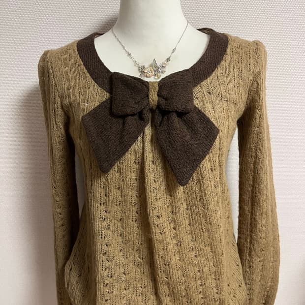 앙크루즈 니트 라떼 갸루