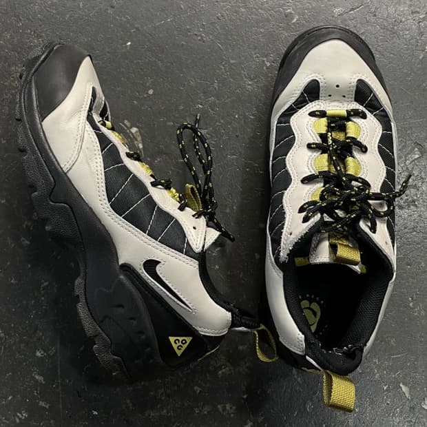 270 나이키 ACG 에어 마다 라이트본