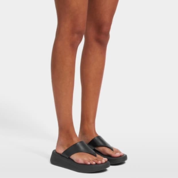 (새상품)핏플랍(Fitflop) 가죽 슬리퍼