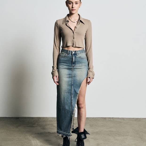 보헤미안서울 데님 스커트 CURVED CUTTING DENIM SKIR