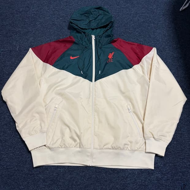나이키 21-22 리버풀 FC 윈드러너