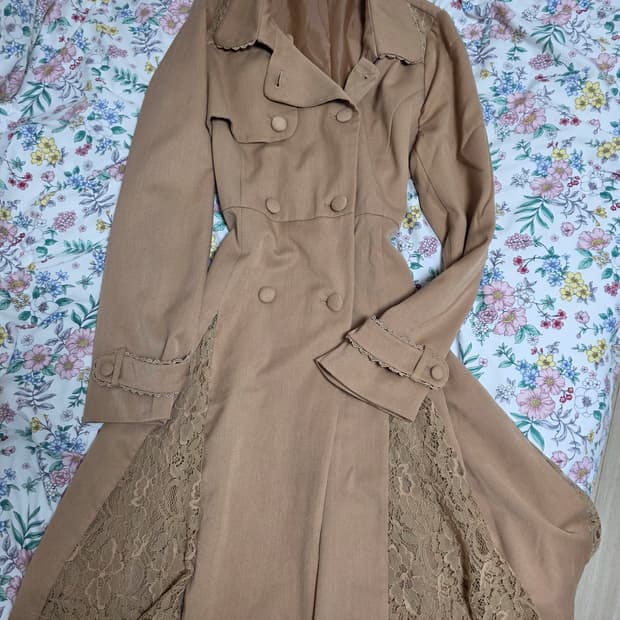 일본빈티지)RyuRyu 브라운 레이스 엑팜깔 라떼히메갸루 로맨틱롱코트