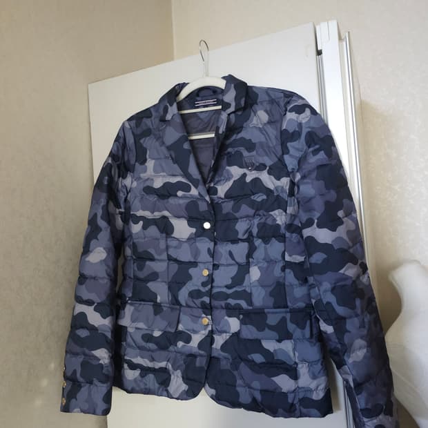 타미힐피거 카모 다운 패딩 자켓