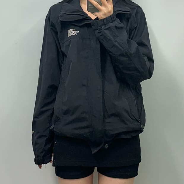노스페이스 블랙 바람막이 자켓 