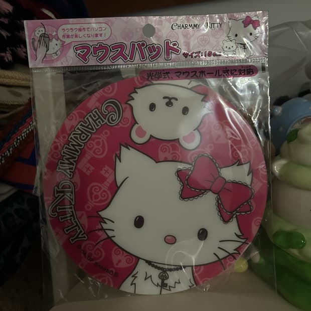 챠미키티 마우스패드 