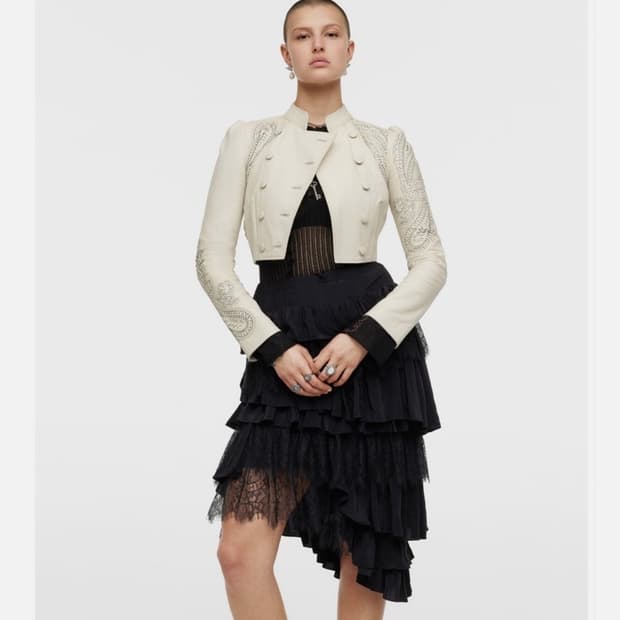 자라 ss 2022 collection ll 레이스 스커트