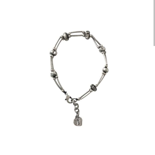 해칭룸 본 브레이슬릿