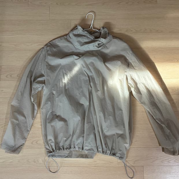 아모멘토 시어 아노락 그레이 m