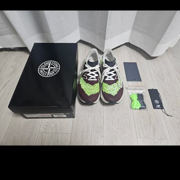 스톤아이랜드 뉴바란스 러닝슈즈 265