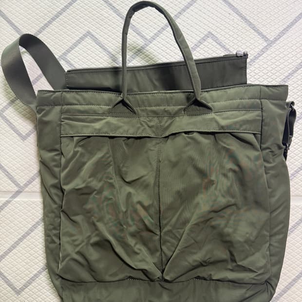 유니클로 유틸리티 2way 백