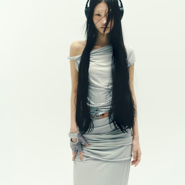 오호스 레이어링 드레이프 맥시 스커트 블랙