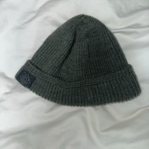 포스트오버롤즈 모스그린 비니