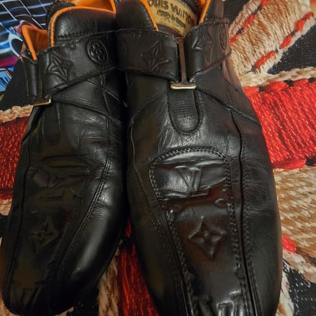 루이 비통 드라이빙 슈즈