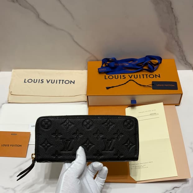 [정품] S급 루이비통 앙프렝뜨 장지갑 백화점 풀구성