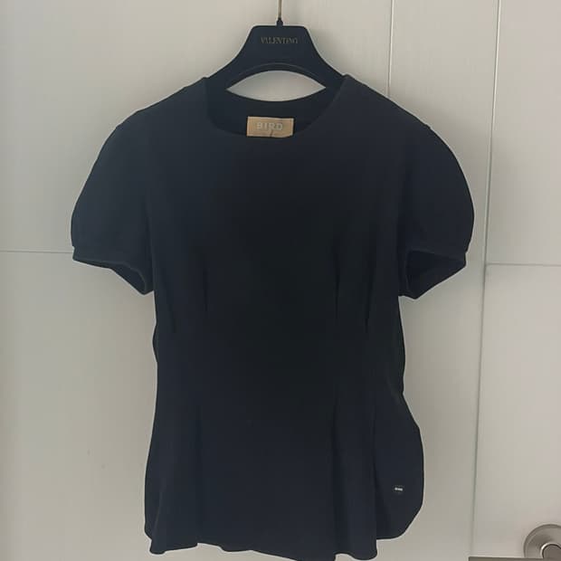  한섬 Bird 퍼프소매 상의 44,마른55 정품 