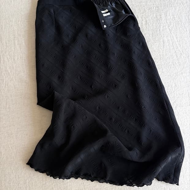crinkle skirt