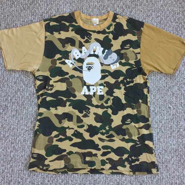 💛베이프 X kaws 슈퍼 희귀매물 💛