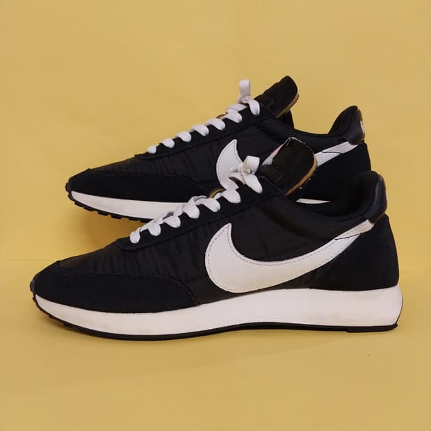 남성 나이키 테일윈드 79 검흰 운동화 (255)
