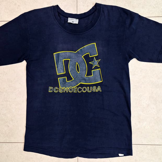 00s DC SHOES Logo T-SHIRT (F)