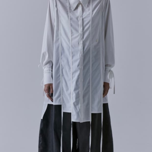 트리밍버드 Stepped Hemline Long Strap Shirts 