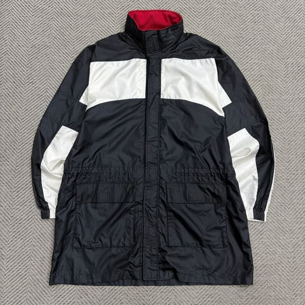 푸마 올드스쿨 배색 바람막이 v1771