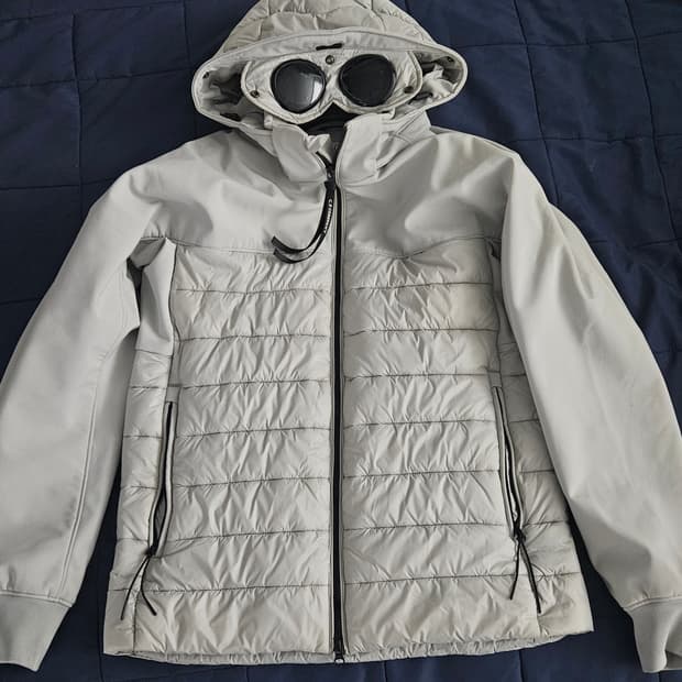 CP 컴퍼니 쉘 고글 경량패디드 자켓 50